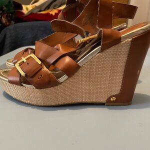 Brown sandal heels USED